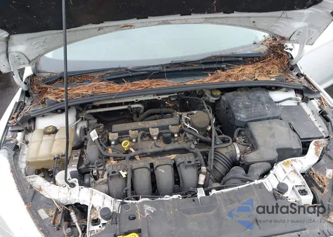 2016 Ford Focus Se z USA, uszkodzony, nr VIN 1FADP3F20GL298068